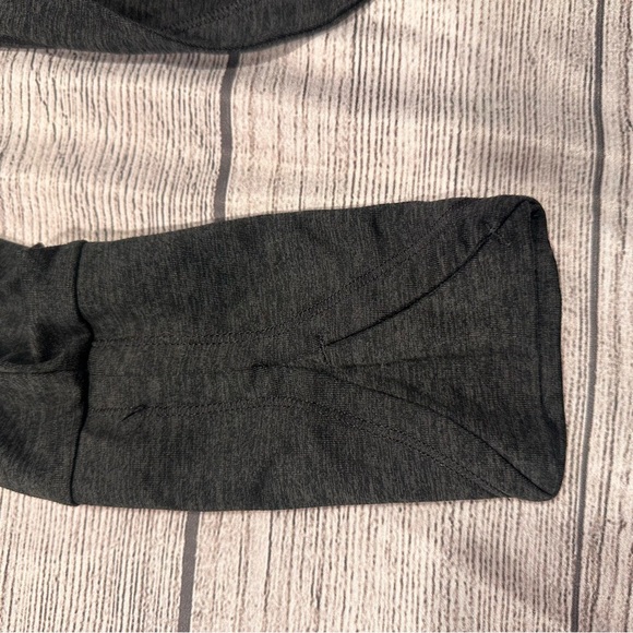 Women’s Athleta long sleeve top - Picture 10 of 12